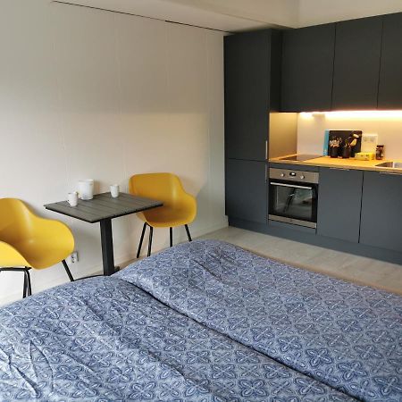 Lofoten Studio Apartment, Vestermyrveien 11 Свольвер Экстерьер фото