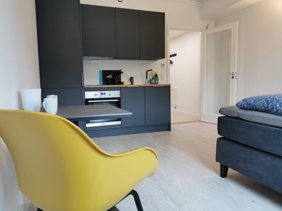 Lofoten Studio Apartment, Vestermyrveien 11 Свольвер Экстерьер фото